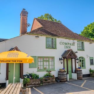 Compass Inn
