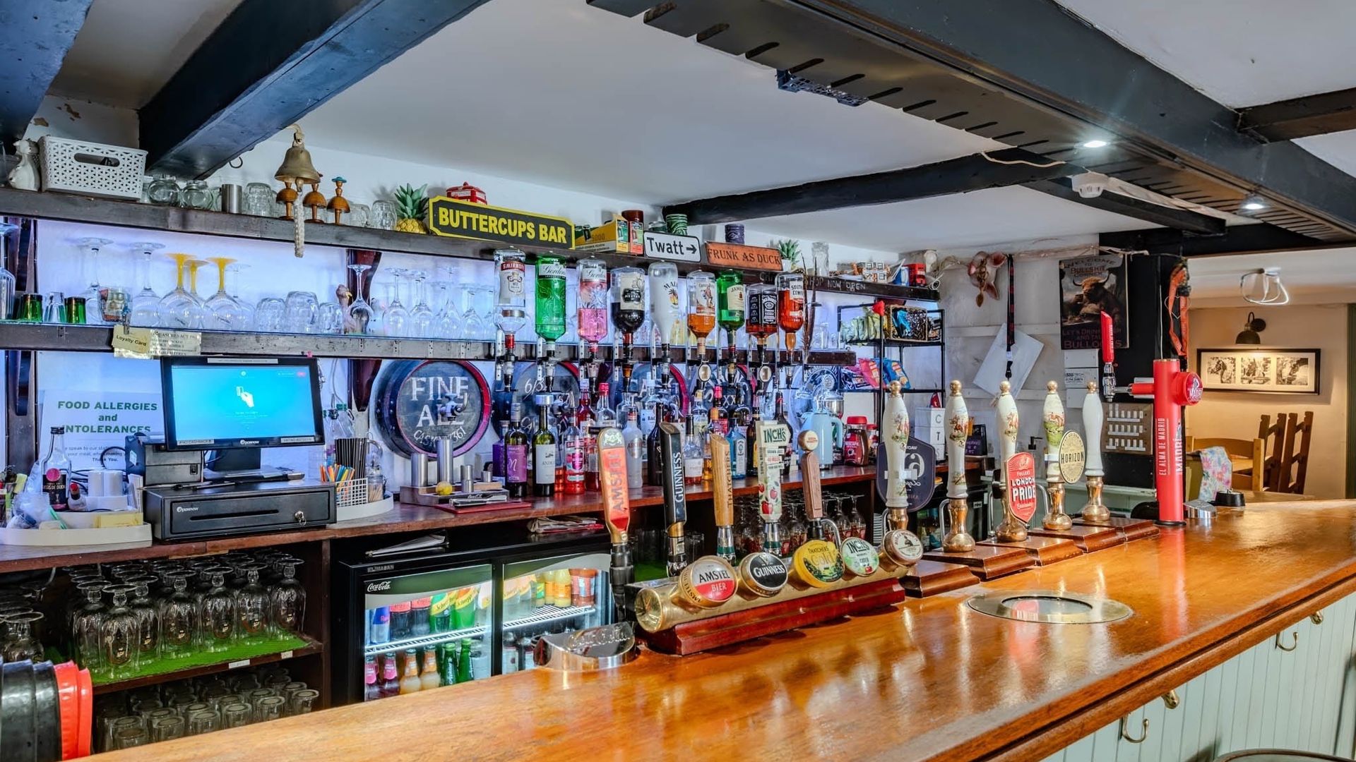 Compass Inn