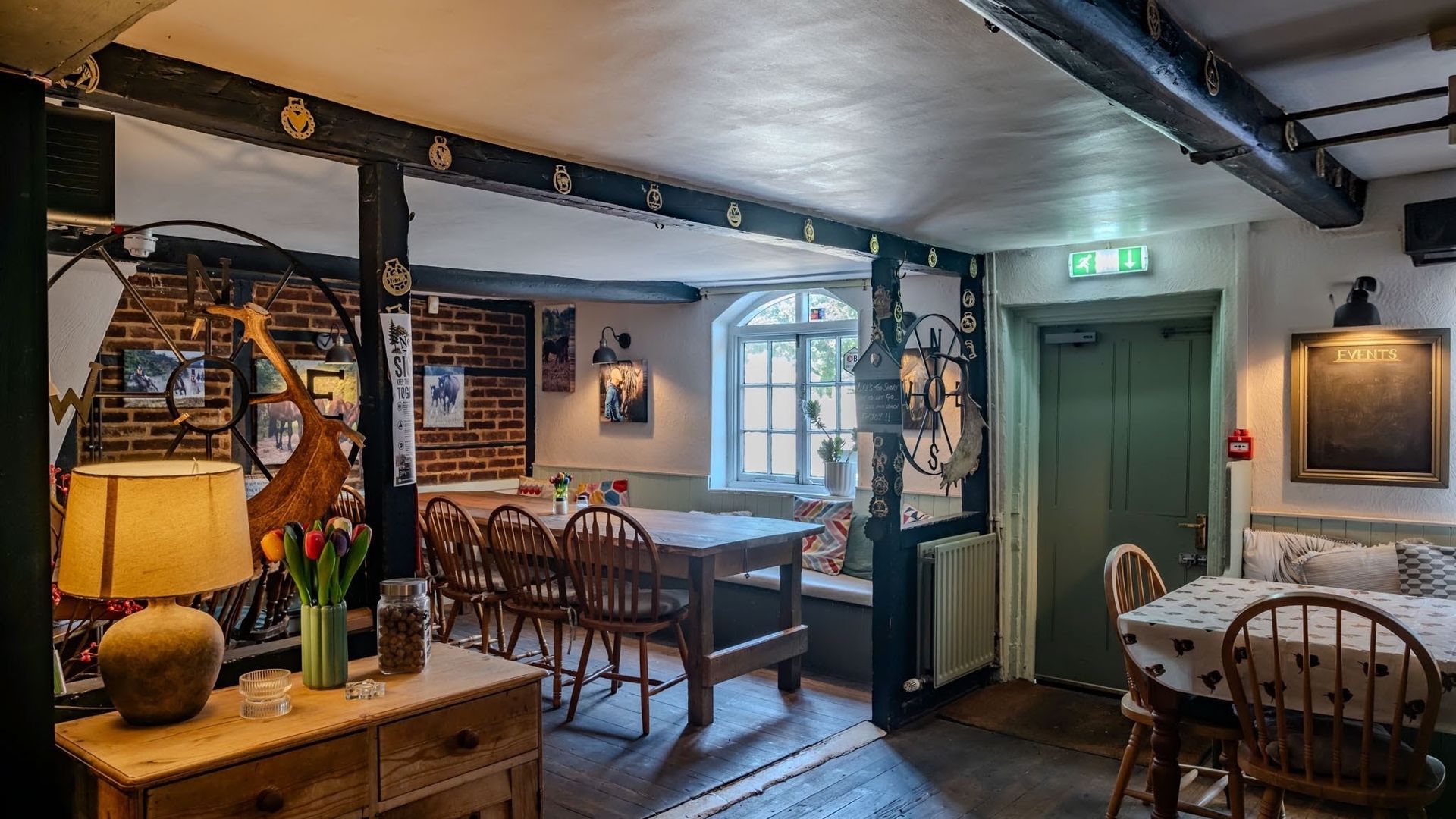 Compass Inn