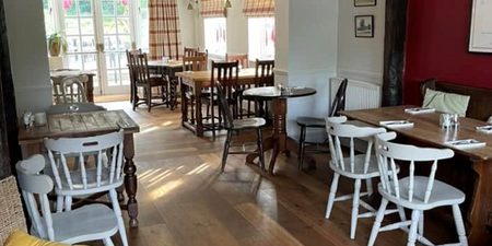 Three Horseshoes