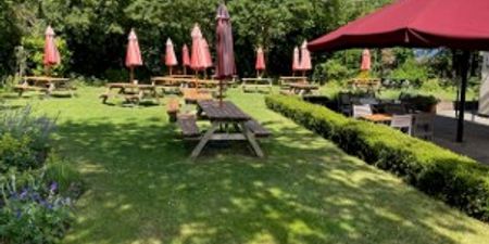 Three Horseshoes