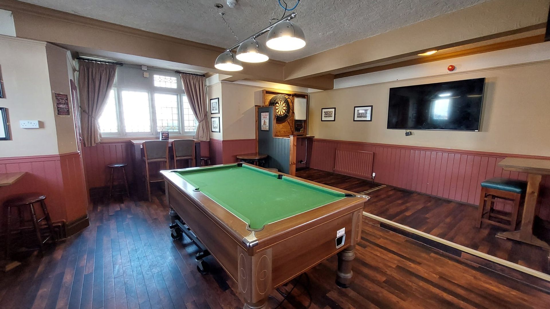 Cossham Inn