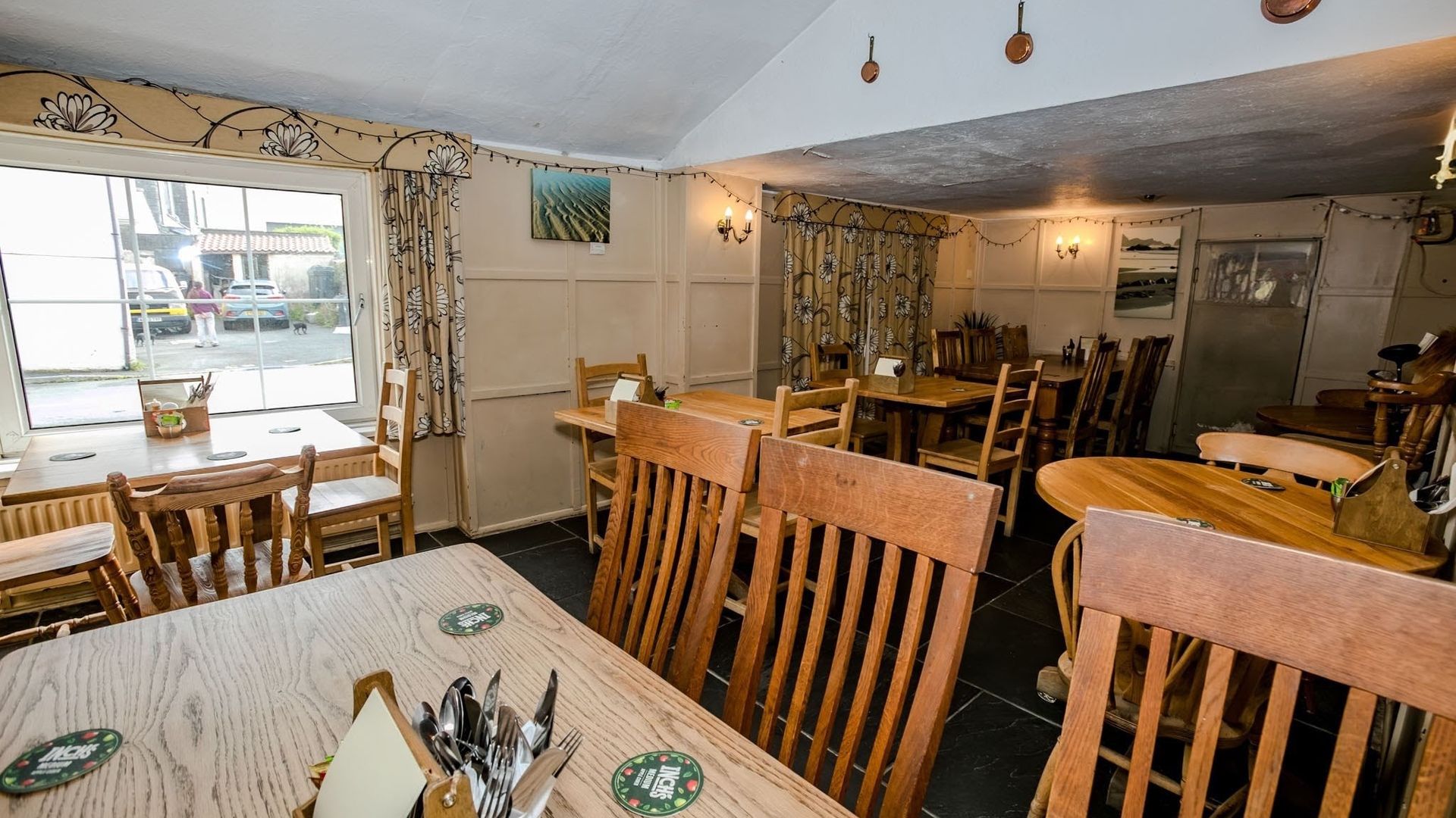 Old Wainhouse Inn