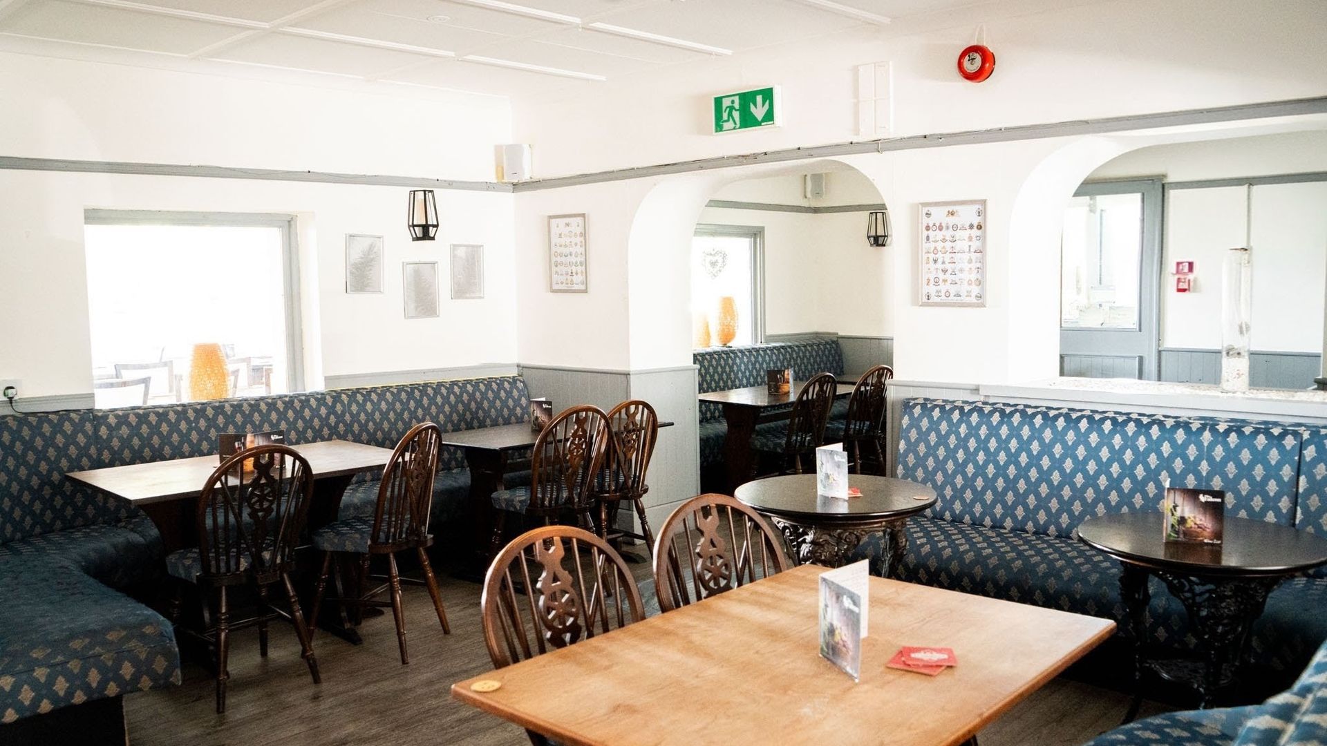 Falcon Inn