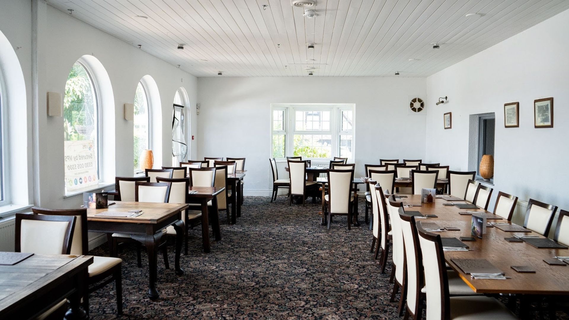 Falcon Inn