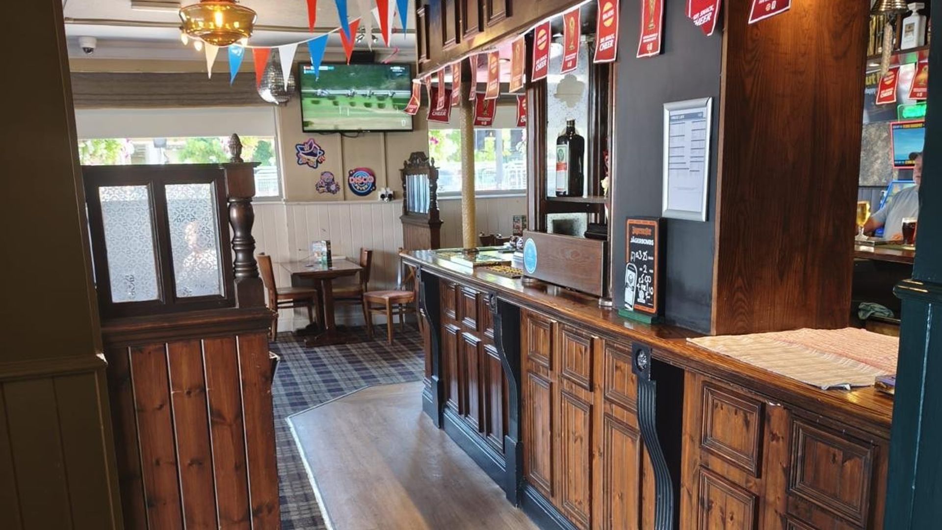 Salisbury Arms