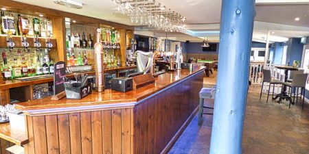 Edwards Bar & Grill