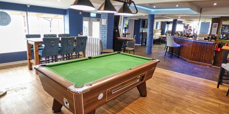 Edwards Bar & Grill