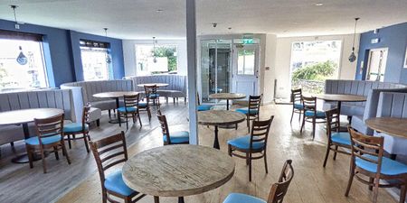 Edwards Bar & Grill