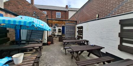 Old Hop Pole