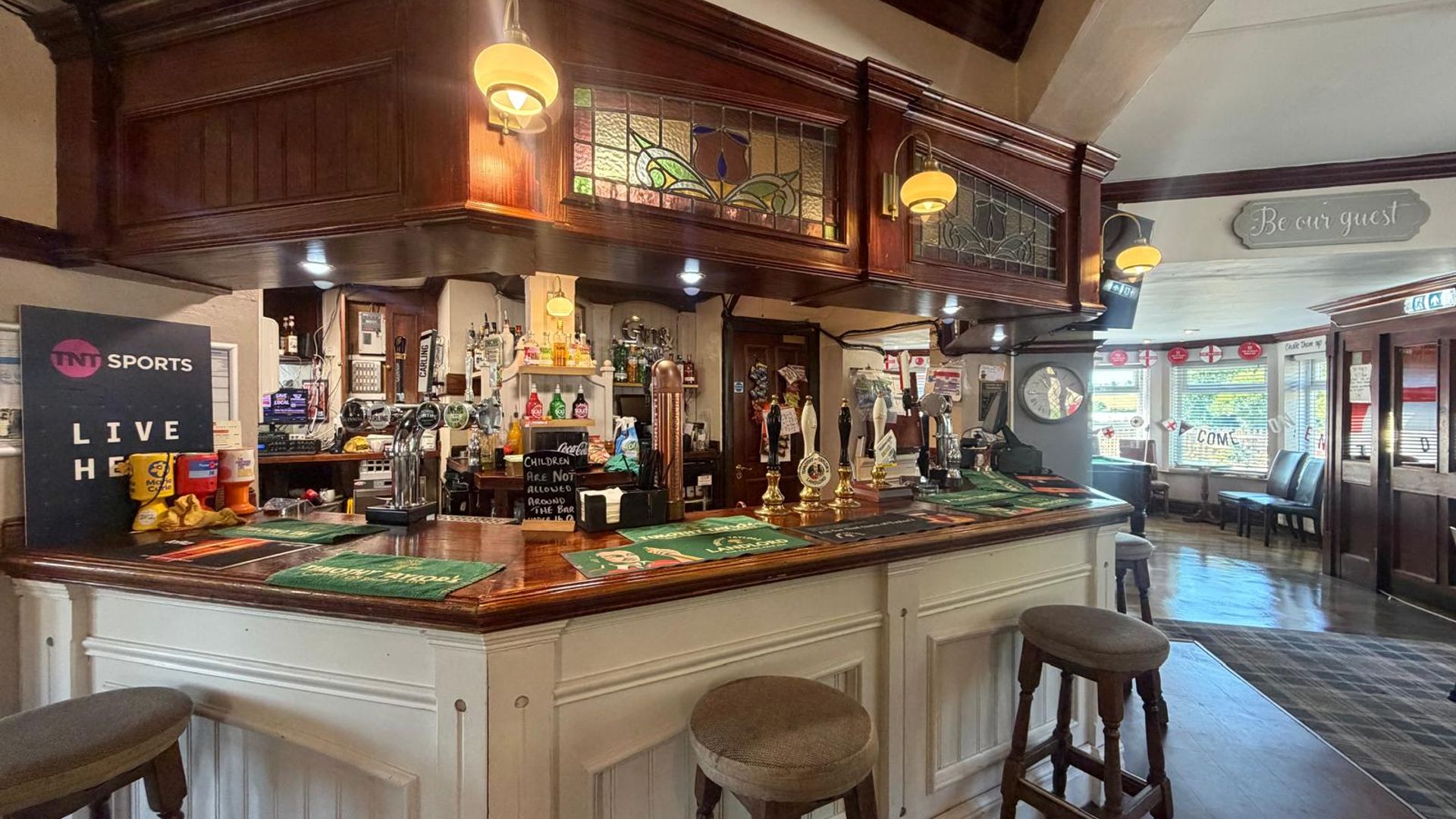 Cross Keys