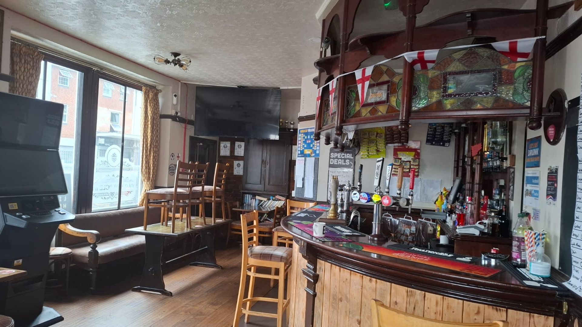 Old Hop Pole