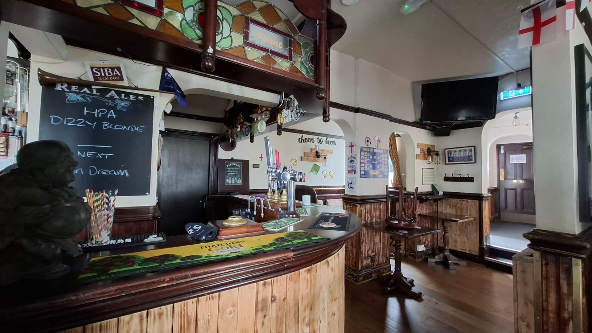 Old Hop Pole