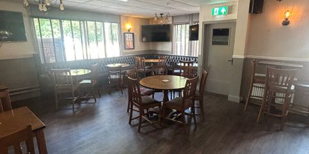 Ark Inn