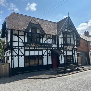 Ark Inn