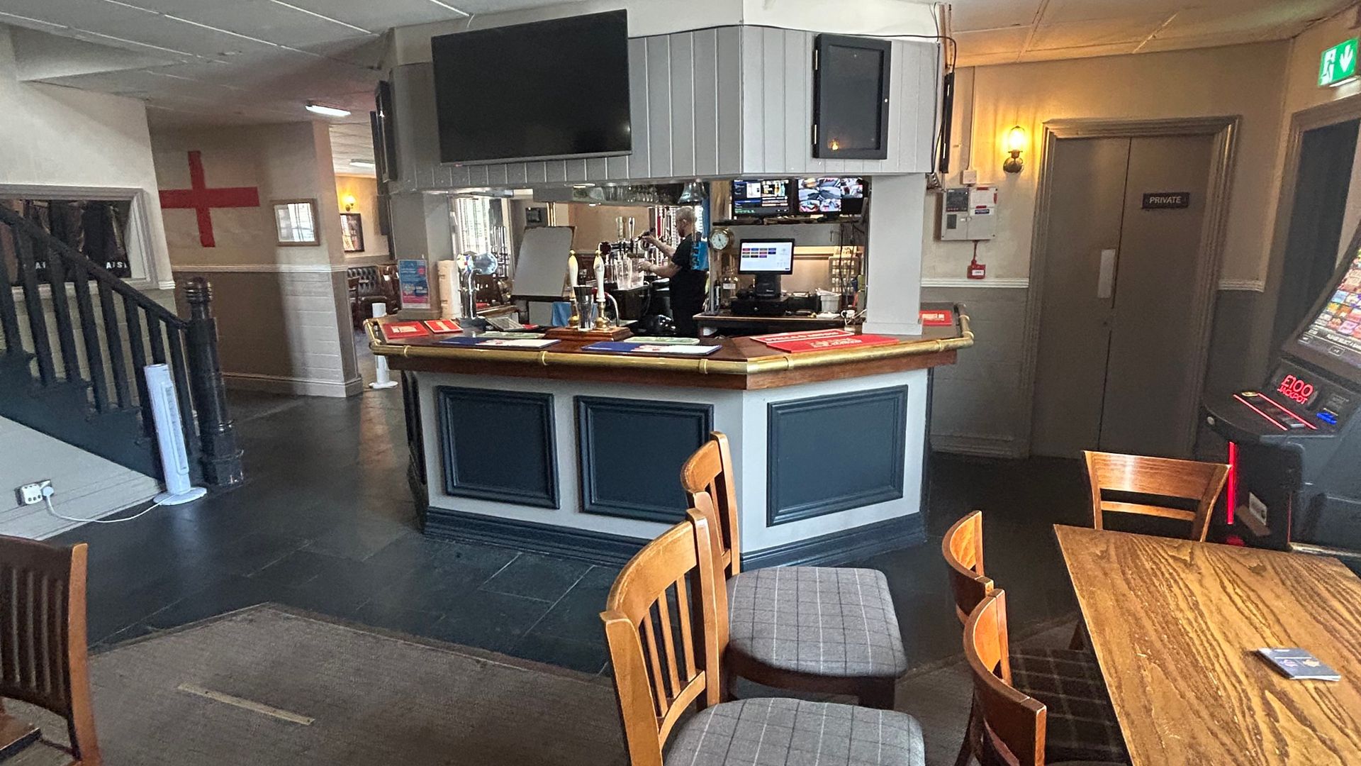 Ark Inn