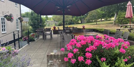 Three Horseshoes