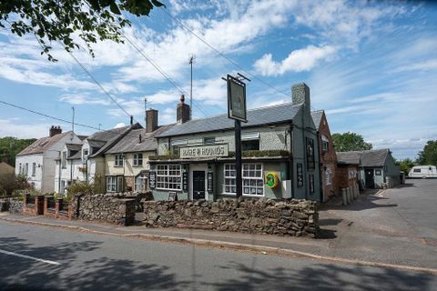 Hare & Hounds