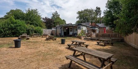 Hare & Hounds