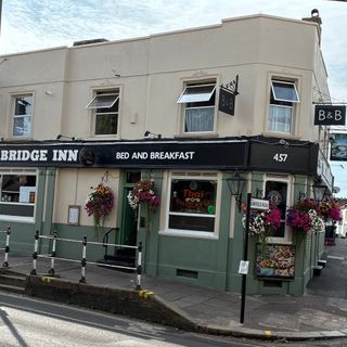Bridge Inn