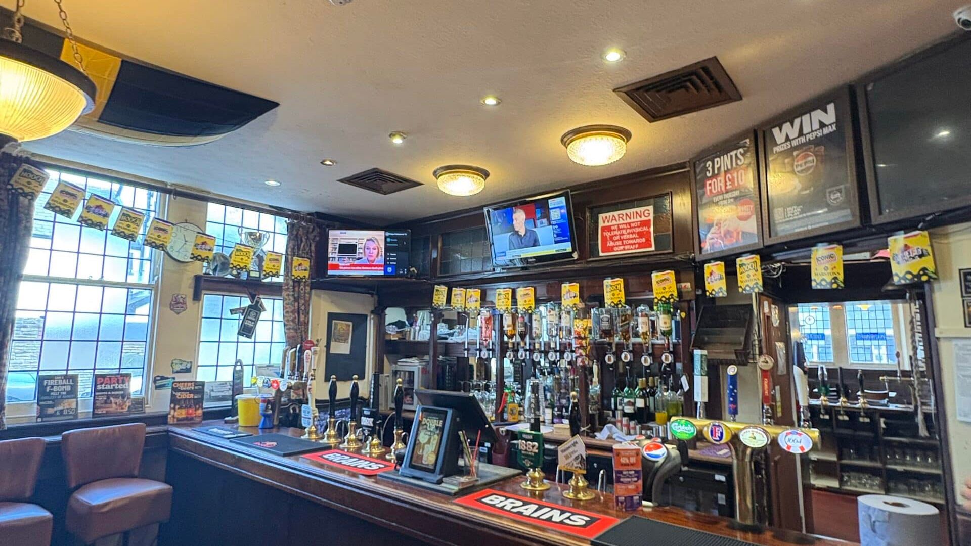 Albany Hotel