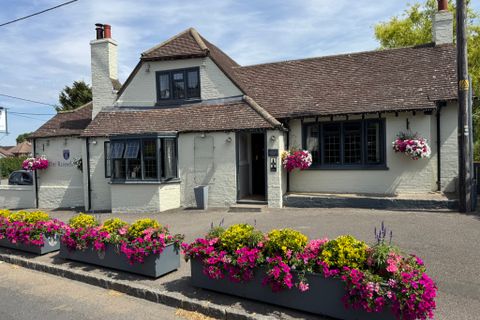 The Russell Arms