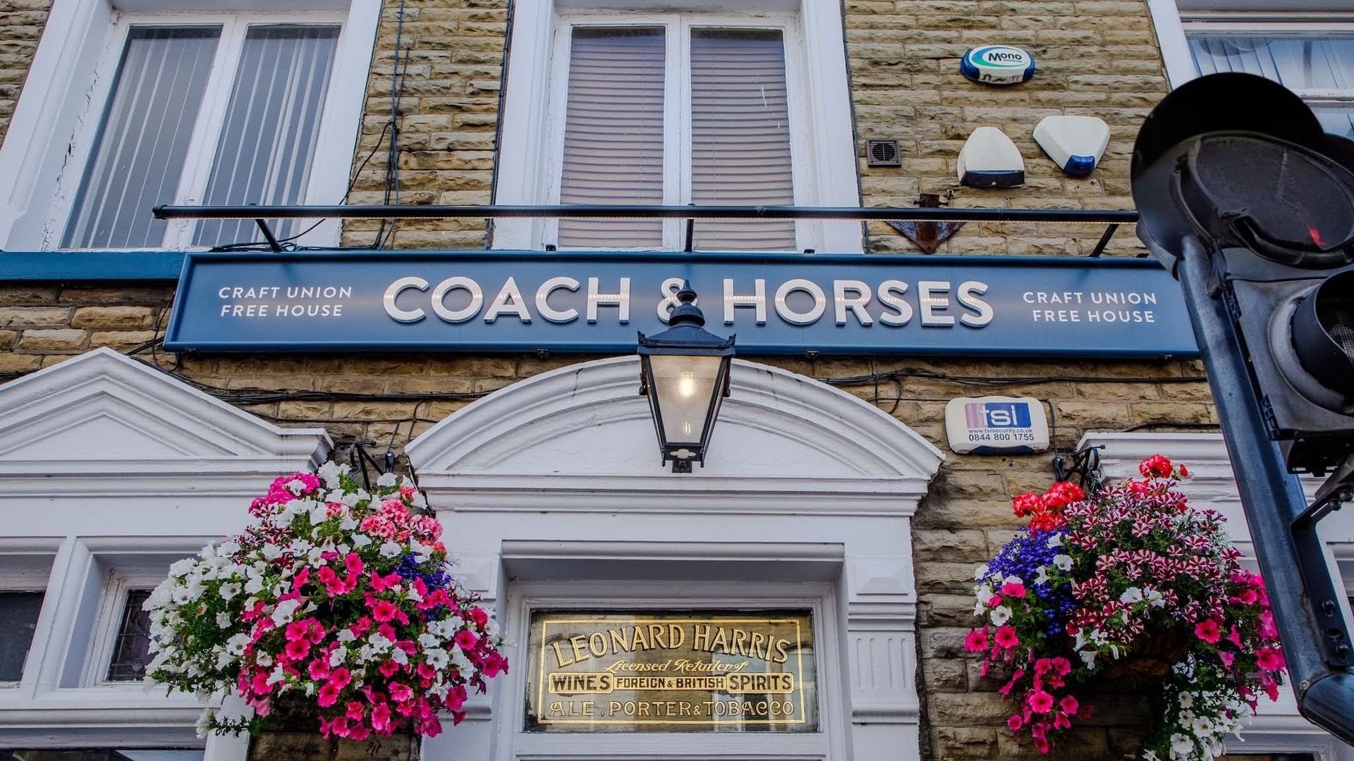 Coach & Horses