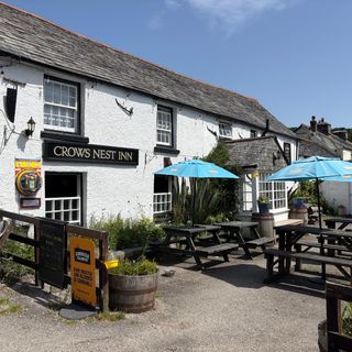 Crows Nest Inn