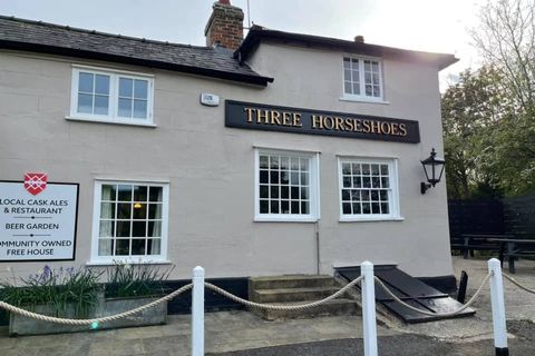 Three Horseshoes