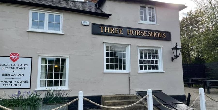 Three Horseshoes