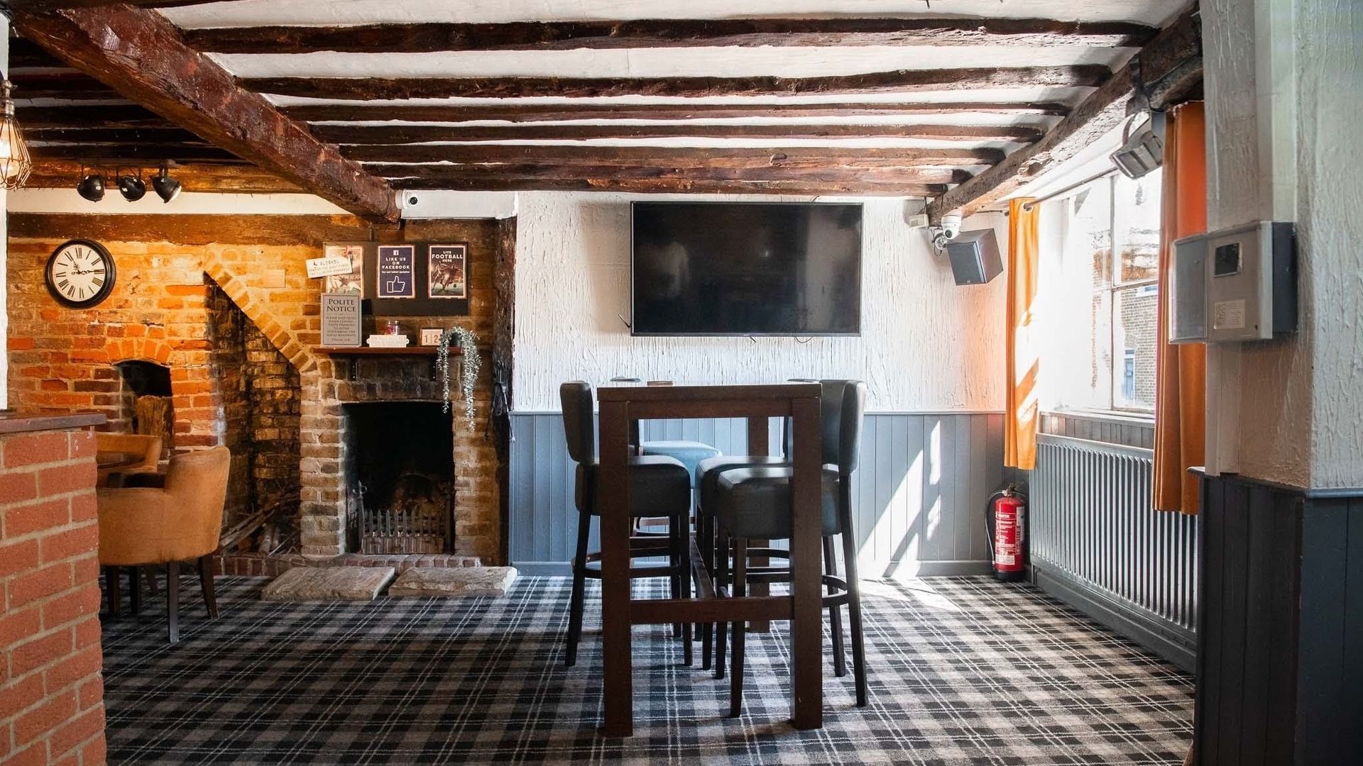 Ye Olde Coach & Horses