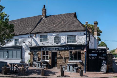 Ye Olde Coach & Horses