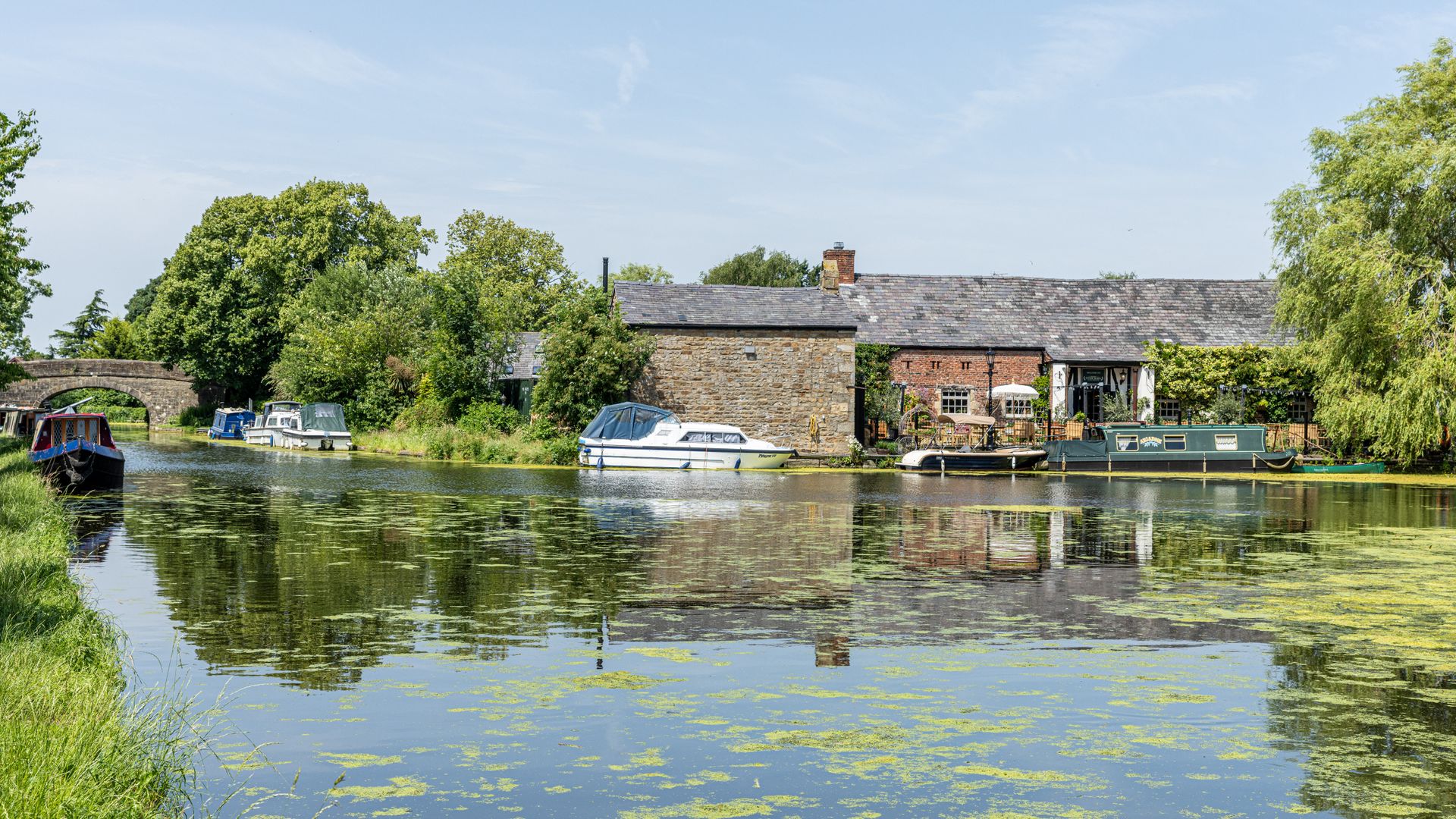 Th'Owd Tithe Barn