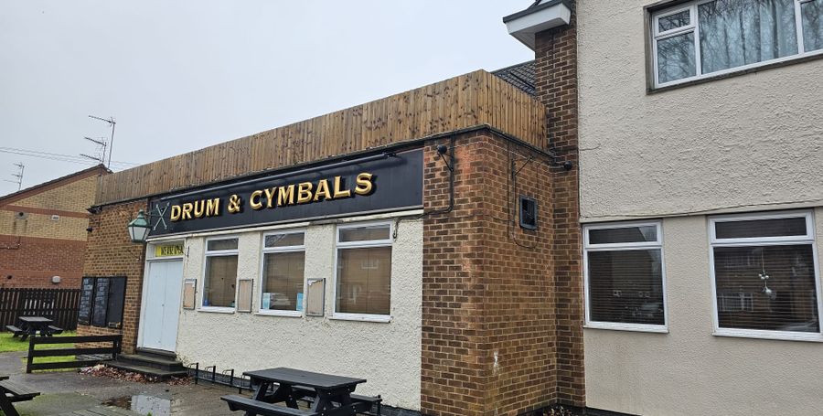 Drum & Cymbals