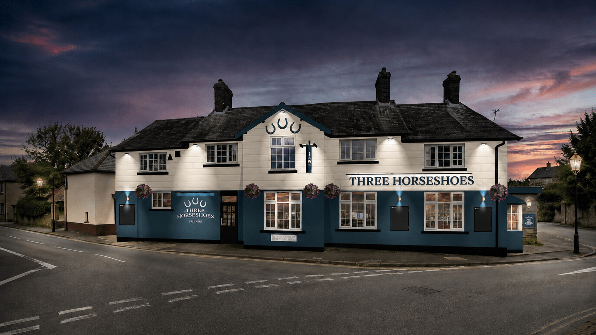 Three Horseshoes