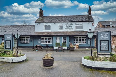 Crewe Arms