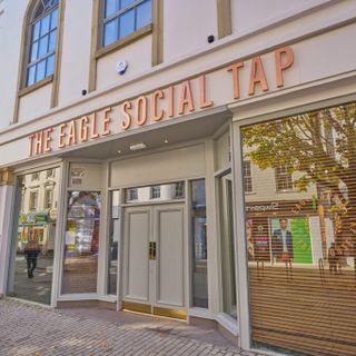 Eagle Social Tap