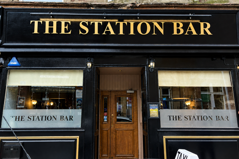 Station Bar