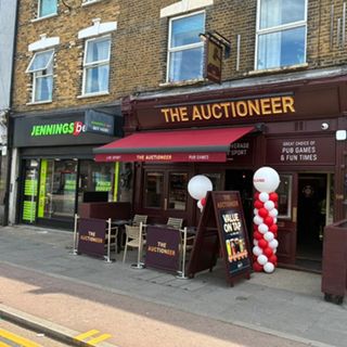 Auctioneer
