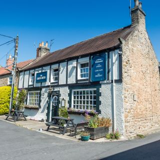 Cross keys