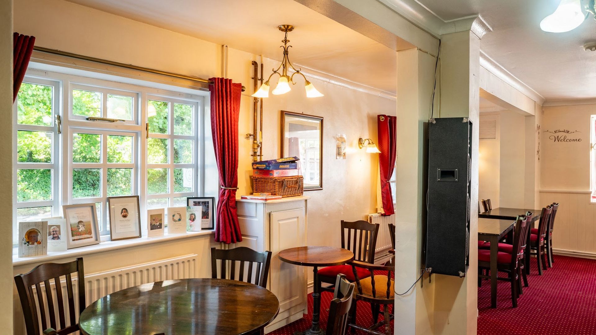 Winterbourne Arms
