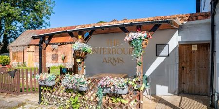 Winterbourne Arms
