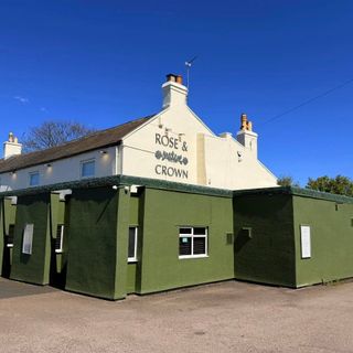 Rose & Crown