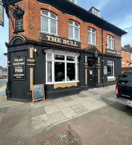 Bull Hotel