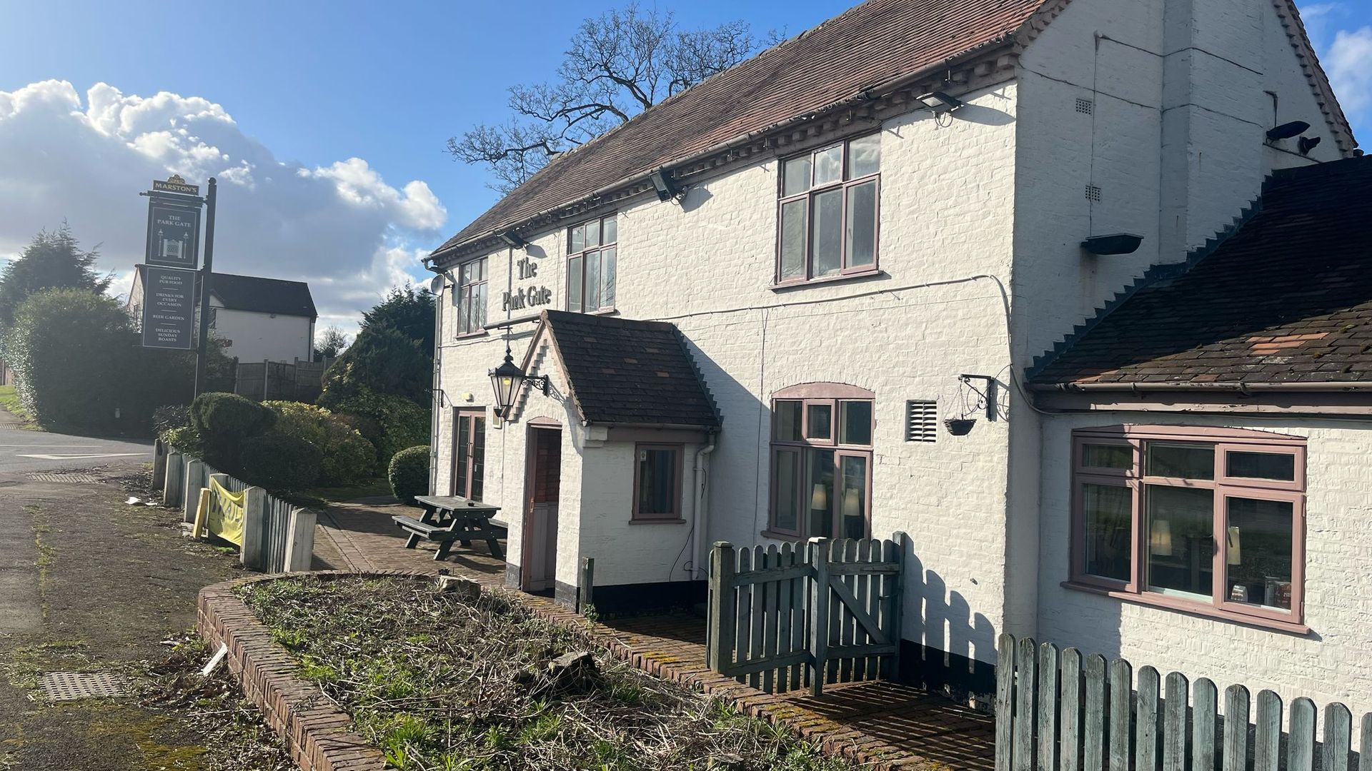 Park Gate Inn