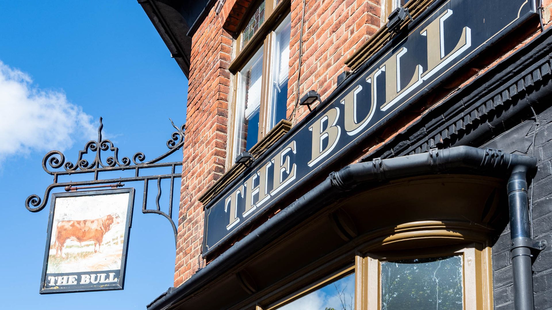 Bull Hotel