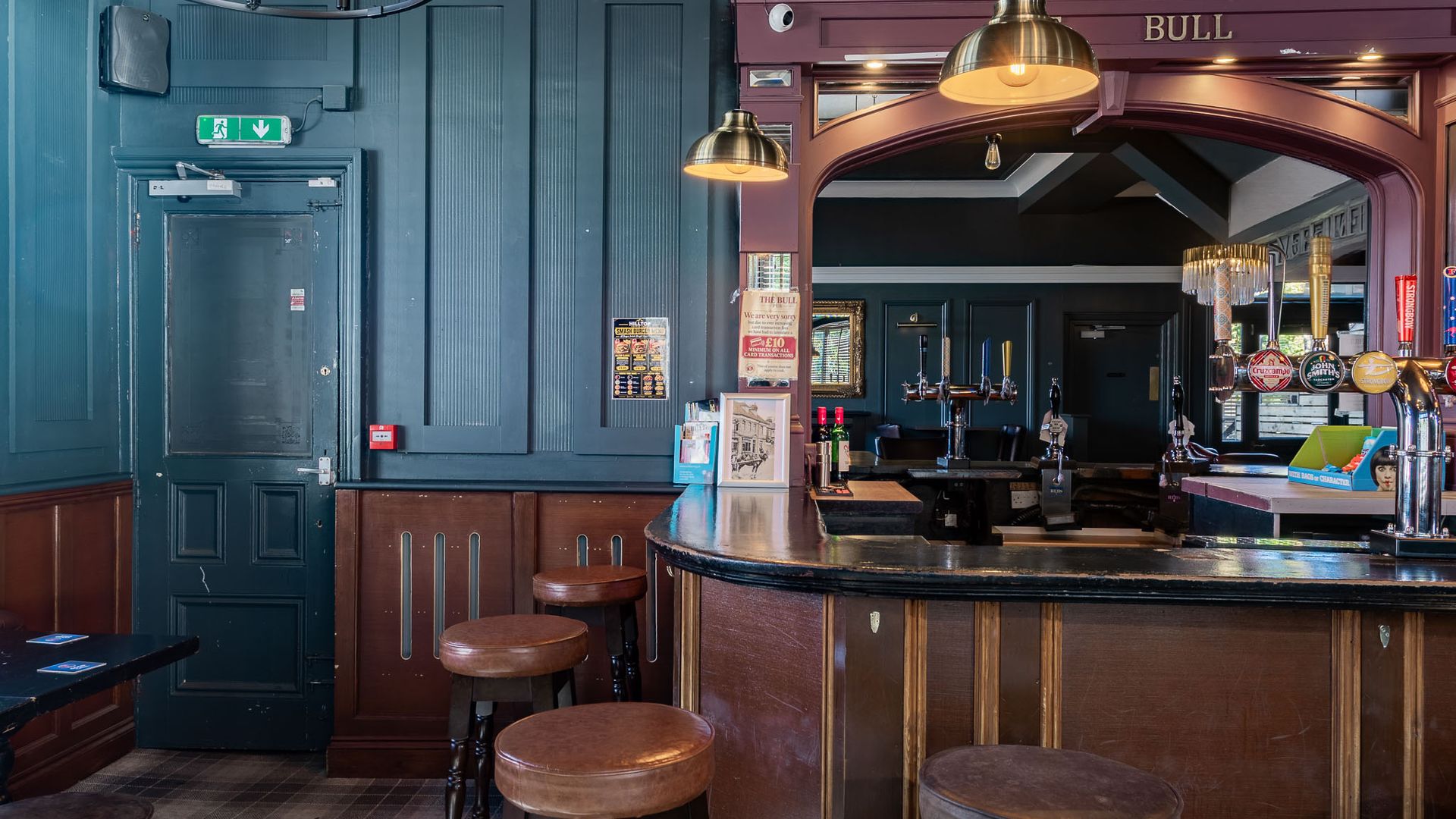 Bull Hotel