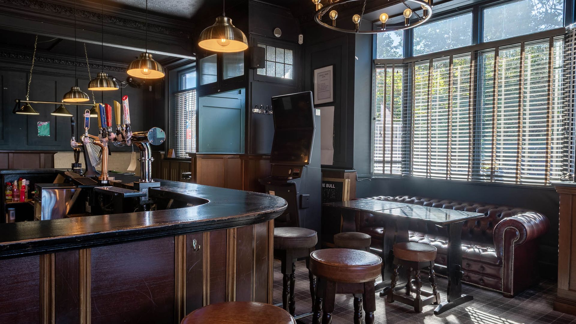 Bull Hotel
