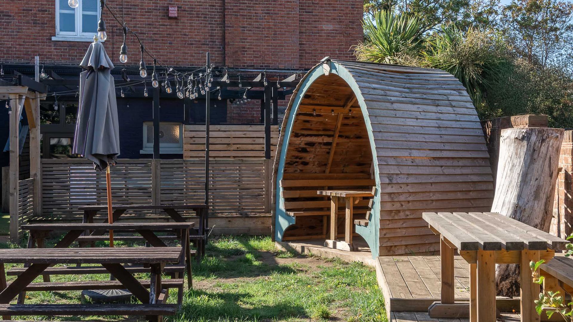 Bull Hotel