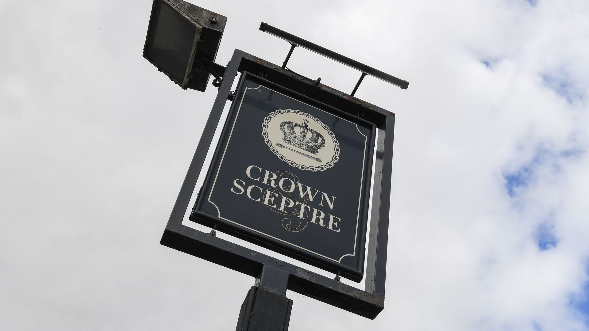 Crown & Sceptre